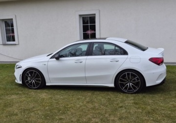 Mercedes Klasa A W177/V177 Sedan AMG 2.0 AMG 35 306KM 2022 Mercedes-Benz Klasa A Sedan 2022r 37tys km 2.0 Benzyna 306KM, zdjęcie 3