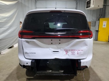 Chrysler Pacifica II 2024 Chrysler Pacifica Touring 2024 3.6l 3.6 Benzyna 287KM, zdjęcie 3