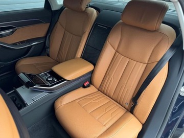Audi A8 D5 Sedan Plug-In Facelifting 3.0 60 TFSIe 462KM 2023 Audi A8 Kamery 360,Wentylacja,Masaze,Head up 3.0 Hybryda Plug-in 462KM, zdjęcie 32