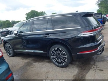 Lincoln Aviator 2022 Lincoln Aviator Black Label 2022 3.0 Benzyna 400KM, zdjęcie 1