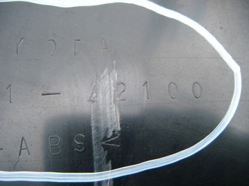 TOYOTA RAV4 II 00-05 КРЫШКА ЗАПАСНОГО ШИНЫ