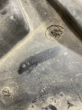 MERCEDES A B TŘÍDA CLA PODBĚH LEVÉ PŘEDNÍ A2466900830