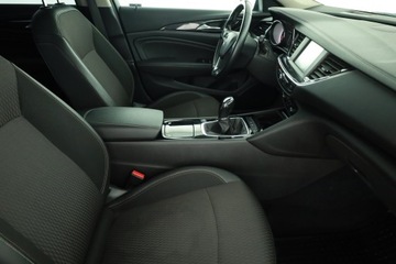 Opel Insignia I Sports Tourer Facelifting 2.0 CDTI Ecotec 170KM 2017 Opel Insignia 2.0 CDTI, Salon Polska, Serwis ASO, zdjęcie 6