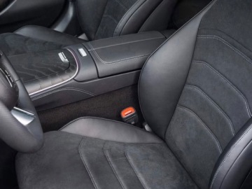 Mercedes Klasa E W214 Sedan 2.0 220d 197KM 2025 E Klasa 220 d 4-Matic AMG 2.0 (197KM) 2025, zdjęcie 3