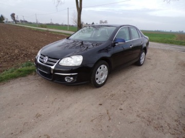Volkswagen Jetta V 1.6 FSI 115KM 2006 VOLKSWAGEN JETTA 1.6 BENZ ZAMIANA Z NIEMIEC, zdjęcie 2