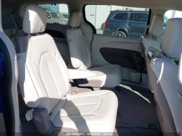 Chrysler Pacifica II 2020 Chrysler Pacifica Touring Plus 2020 3.6l 3.6 Benzyna 287KM, zdjęcie 13