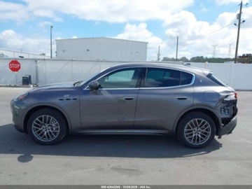 Maserati 2024 Maserati Grecale GT 2024 2.0L 2.0 Benzyna 296KM, zdjęcie 2