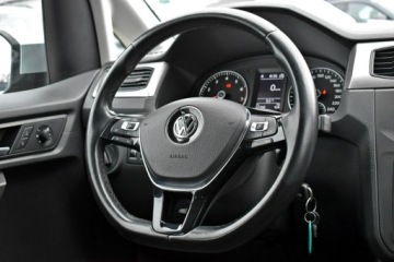 Volkswagen Caddy IV Kombi Maxi 1.4 TSI BlueMotion Technology 130KM 2020 Volkswagen Caddy Bezwypadkowy / Salon Polska /, zdjęcie 17