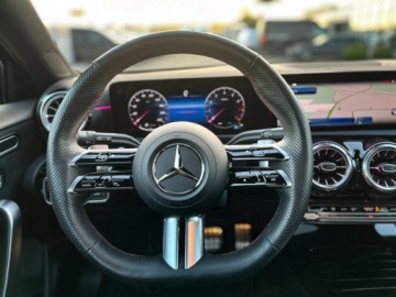 Mercedes Klasa A W177/V177 Hatchback Facelifting 1.3 200 163KM 2024 MERCEDES-BENZ A Klasa 200 AMG Line 1.3 (163KM) 2024, zdjęcie 6