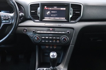 Kia Sportage III SUV Facelifting 2.0 CRDi 136KM 2016 Kia Sportage 2.0 CRDi, Salon Polska, Serwis ASO, zdjęcie 11