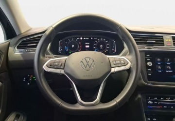 Volkswagen Tiguan Allspace SUV Facelifting 2.0 TSI 190KM 2023 Volkswagen Tiguan Allspace VAT 23 Elegance 2.0TDI 190KM DSG 4motion 2023 r, zdjęcie 7