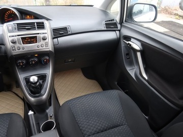 Toyota Verso Minivan 2.0 D-4D 126KM 2009 Toyota Verso 2.0 D-4D, Klima, Tempomat, zdjęcie 7