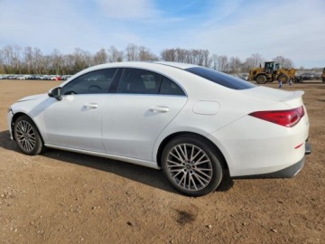 Mercedes CLA C118/X118 2020 Mercedes-Benz CLA 2020 r. 2,0L 4 MATIC 2.0 Benzyna 221KM, zdjęcie 3