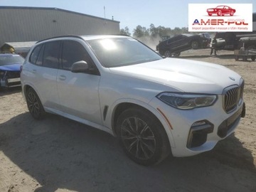 BMW X5 G05 2020 BMW X5 2020, 4.4L, 4x4, M50I, od ubezpieczalni 4.4 Benzyna 523KM