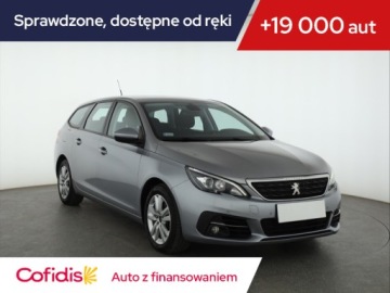 Peugeot 308 II SW Facelifting 1.5 BlueHDI 130KM 2019 Peugeot 308 1.5 BlueHDi, Salon Polska