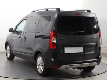 Dacia Dokker Mikrovan Facelifting 1.2 TCe 115KM 2017 Dacia Dokker 1.2 TCe, Salon Polska, 1. Właściciel, zdjęcie 3