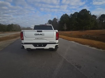  GMC Sierra 1500 Denali 2024 3.0 Diesel 305KM, zdjęcie 2