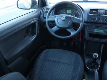 Skoda Fabia II Hatchback Facelifting 1.2 TSI 85KM 2010 Skoda Fabia 1.2 TSI, Salon Polska, 1. Właściciel, zdjęcie 6