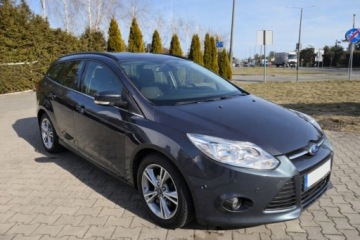 Ford Focus III Kombi Facelifting 1.0 EcoBoost 125KM 2014 Ford Focus Ford Focus 2014 141 000 km Kombi swiezo sprowadzony, zdjęcie 1