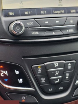 Opel Insignia I Sports Tourer 2.0 CDTI BiTurbo ECOTEC 195KM 2013 Opel Insignia 2.0 CDTI 4x4 Automatik Sport 194KM 2013r, zdjęcie 9