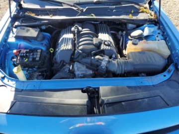 Dodge Challenger III 2015 Dodge Challenger 2015 Dodge Challenger 2dr Cpe SRT 392 6.4 Benzyna 485KM, zdjęcie 6