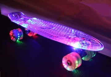 СКЕЙТБОРД FISZA С ПОЛНЫМ ОСВЕЩЕНИЕМ КОЛЕСА СВЕТОДИОДНАЯ ДОСКА USB