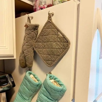 Магнитный держатель сильный неодимский магнит с ухом Ø20 мм 9 кг / крюк E20