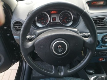 Renault Clio III Hatchback 5d 1.2 i 16V 75KM 2008 Renault Clio 1.2 Benzyna 75KM Klimatyzacja, zdjęcie 13