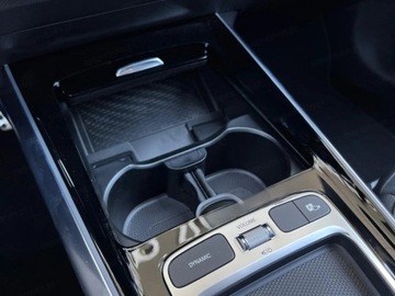 Mercedes GLA II Off-roader Facelifting 2.0 220 190KM 2025 MERCEDES-BENZ GLA 220 4-Matic AMG Line 2.0 (190KM) 2025, zdjęcie 11