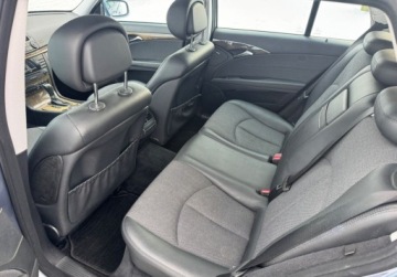 Mercedes Klasa E W211 Kombi S211 3.0 V6 (280 CDI) 190KM 2006 Mercedes-Benz Klasa E Bezwypadkowy, zadbany, oryginalny lakier 3.0 Diesel, zdjęcie 12