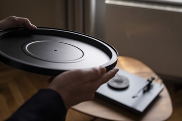 Pro-Ject Debut Carbon EVO черный,