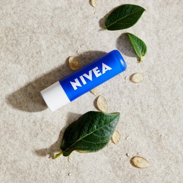 NIVEA ORIGINAL CARE Защитная губная помада 5,5 мл