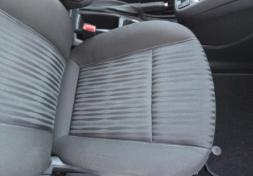 Opel Zafira C Tourer 1.4 Turbo ECOTEC 140KM 2015 Opel Zafira 1.4benz 140KM 6biegow Alu Navi Pdc Klima 7miejsc Kurtny Oplat, zdjęcie 16