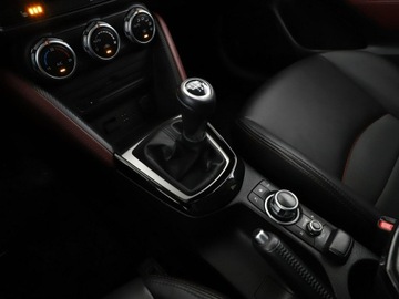 Mazda CX-3 Crossover 2.0 SKY-G 120KM 2017 Mazda CX-3 2.0i Revolution Navi Tempomat HUD, zdjęcie 28