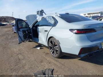 BMW 2024 BMW Seria 7 2024 BMW 7 Series 760i xDrive Sedan 4.4 Benzyna 536KM, zdjęcie 4