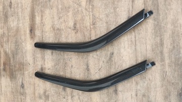 LISTWA DRZWI PRAWY PRZÓD FOCUS MK3 BM51 A24184 BC