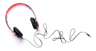 Радиовышка LENCO DAR-081WD Mp3 AUX DAB+ RDS Bluetooth USB QI индукционная