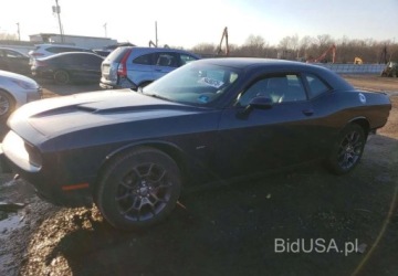 Dodge Challenger III 2018 Dodge Challenger 2018 DODGE CHALLENGER GT 4x4 , KUPIONY w transporcie do P