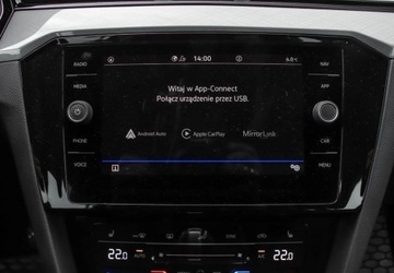 Volkswagen Passat B8 Variant Facelifting 1.5 TSI EVO 150KM 2023 Volkswagen Passat 1.5 TSI EVO Business DSG, podgrzewane fotele, kamera cof, zdjęcie 14