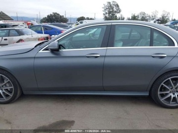Mercedes Klasa E W214 2023 Mercedes-Benz Klasa E 2023r., 2.0L 2.0 Benzyna 255KM, zdjęcie 5