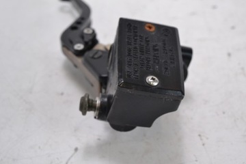 Главный тормозной цилиндр переднего YAMAHA FZ1 FAZER