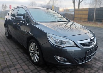 Opel Astra J Sports Tourer Facelifting 1.4 Turbo ECOTEC 120KM 2012 OPEL ASTRA J 1.4 Turbo 150 Lat Opla, zdjęcie 3