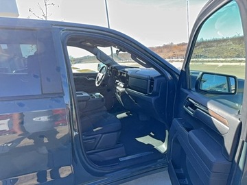 Chevrolet Silverado II 2025 Chevrolet Silverado 2025 CHEVROLET SILVERADO K1500 LT 5.3 Benzyna 355KM, zdjęcie 7