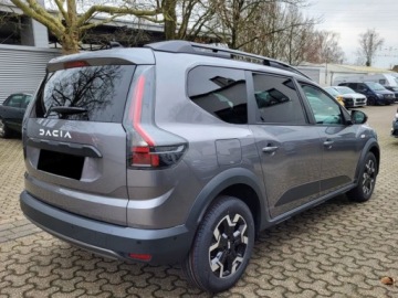 Dacia Jogger 1.0 TCe 110KM 2026 Od ręki - Journey 7-miejsc 1.0 TCe 110KM, zdjęcie 3