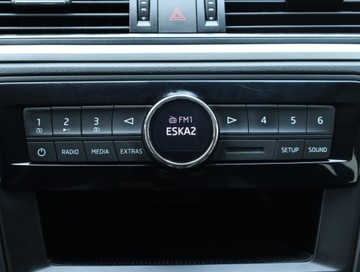 Skoda Rapid II Spaceback 1.2 TSI 90KM 2017 Skoda Rapid 1.2 TSI, Salon Polska, DSG, Klima, zdjęcie 11