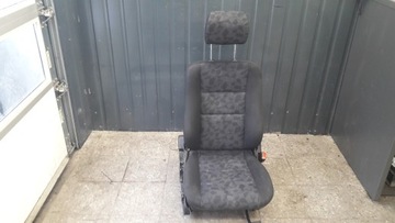 fotel pasazera Mercedes W202