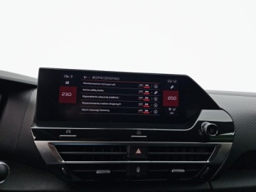 Citroen C4 III SUV 1.2 PureTech 130KM 2021 Citroen C4 SalonPL Podgrzewane fotele szyba kierow, zdjęcie 28