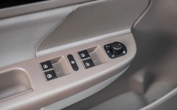 Volkswagen Golf VI Variant 1.4 TSI 122KM 2011 Volkswagen Golf 1.4TSI 122KM Climatron Alu 2xPdc Panorama Serwis Gwarancji, zdjęcie 15