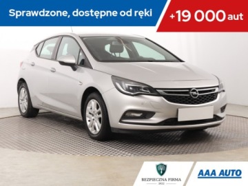 Opel Astra K Hatchback 5d 1.4 Turbo 125KM 2019 Opel Astra 1.4 T, Salon Polska, Klima