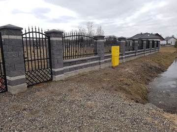 Бетонная вальмовая крыша 45х45х12см коричневая